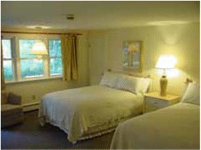 Capewind Waterfront Resort Falmouth Kamer foto